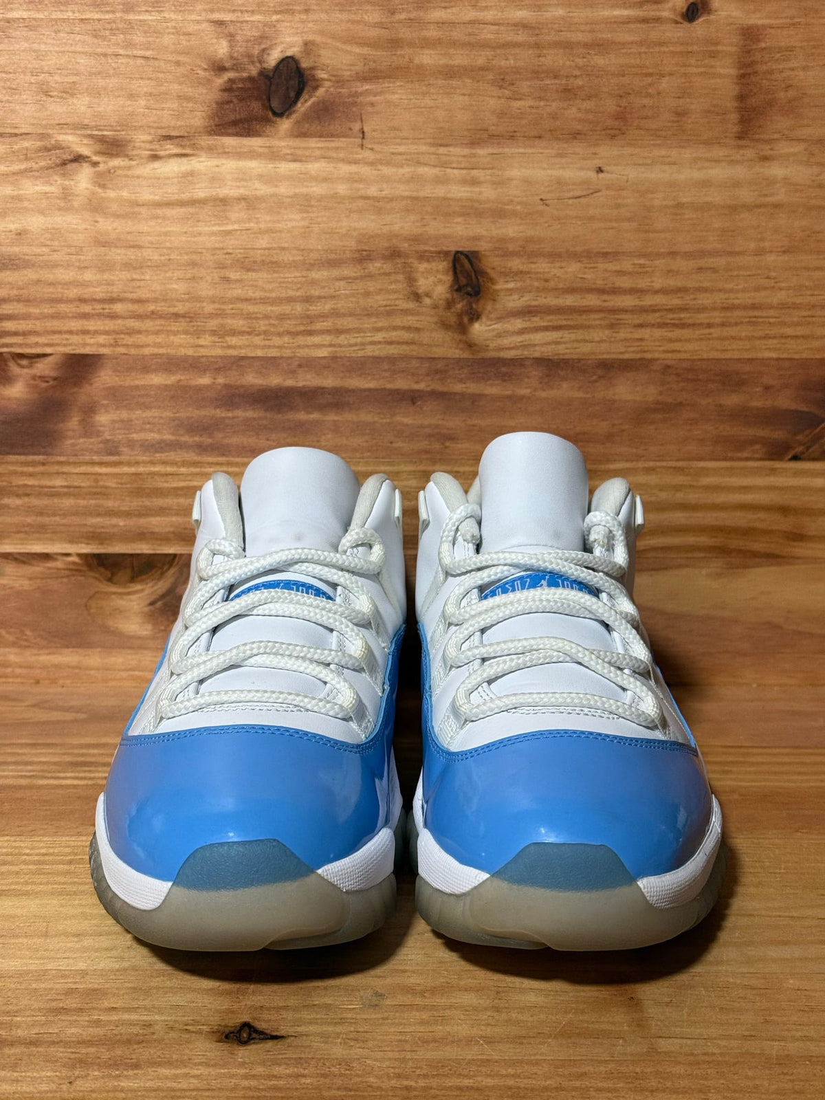 Jordan 11 Retro Low University Blue (2017) - Size 9