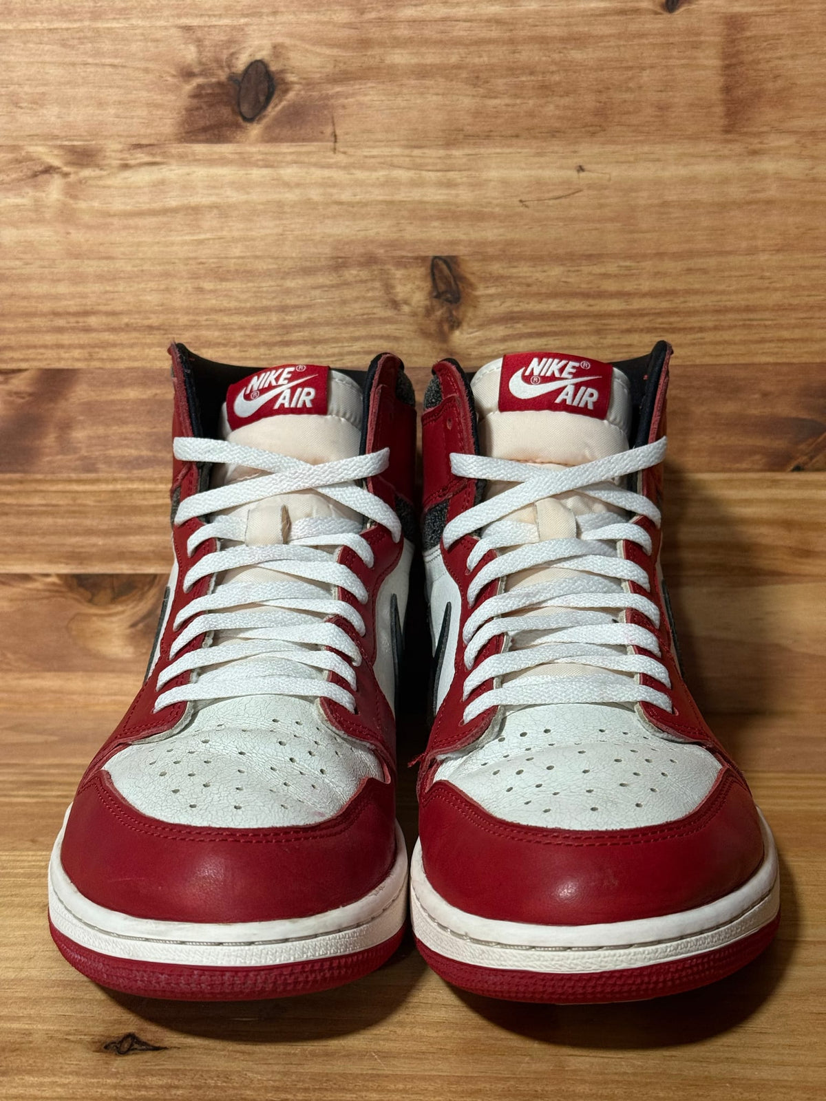 Jordan 1 Retro High OG Chicago Lost and Found - Size 13