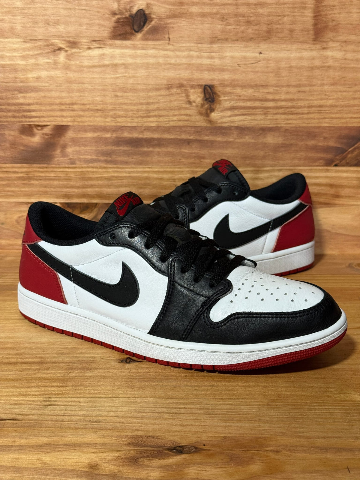 Jordan 1 Retro Low OG Black Toe (2023) - Size 11