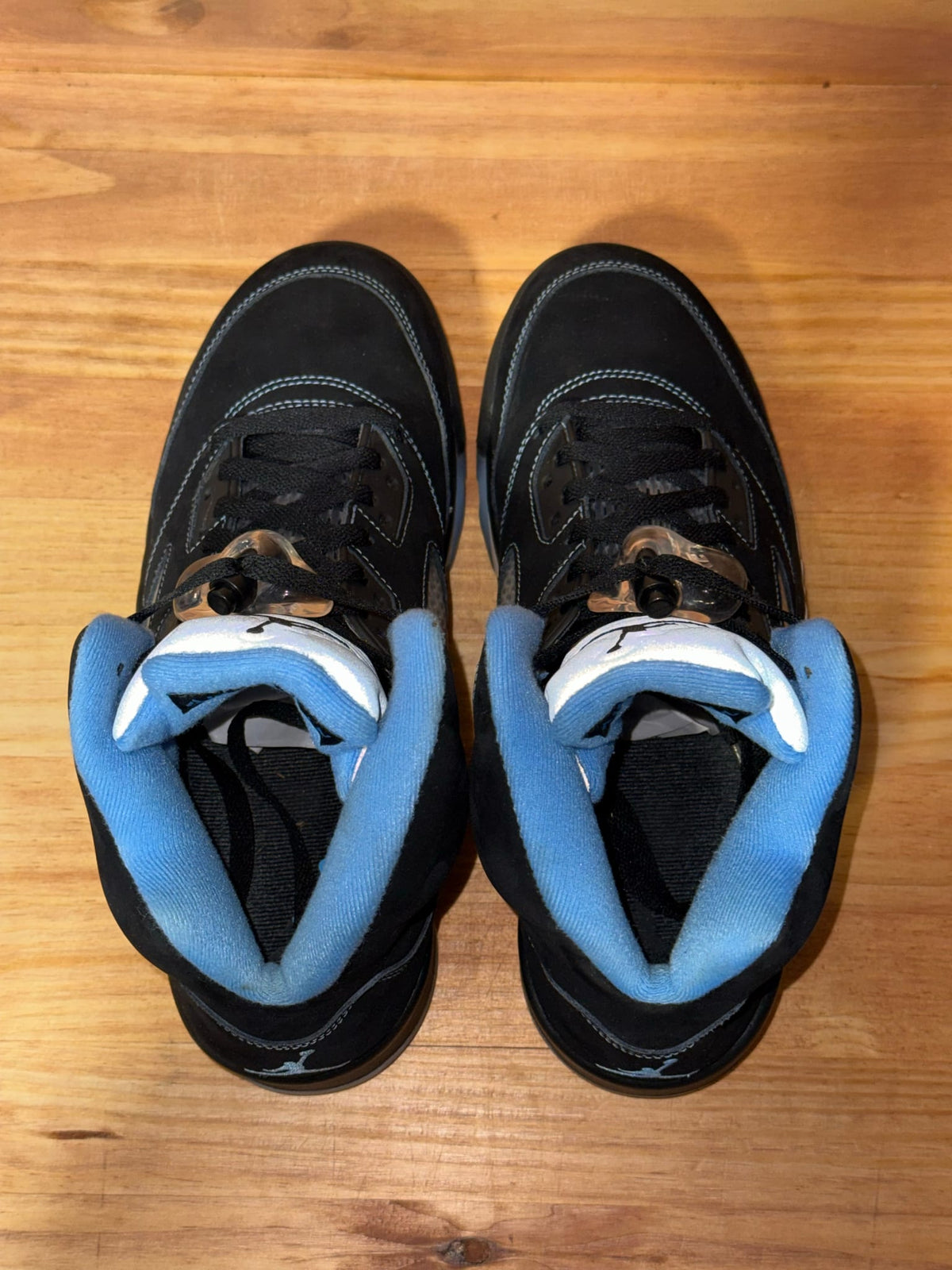 Jordan 5 Retro Black University Blue (2026) - Size 8.5