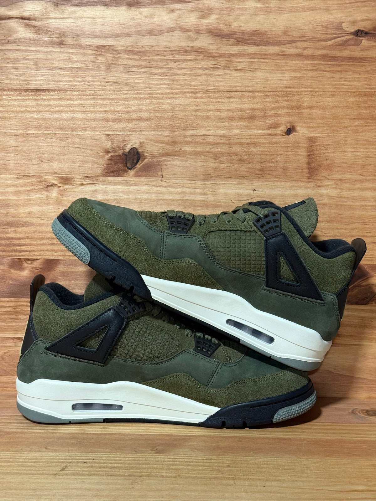 Jordan 4 Retro SE Craft Medium Olive
