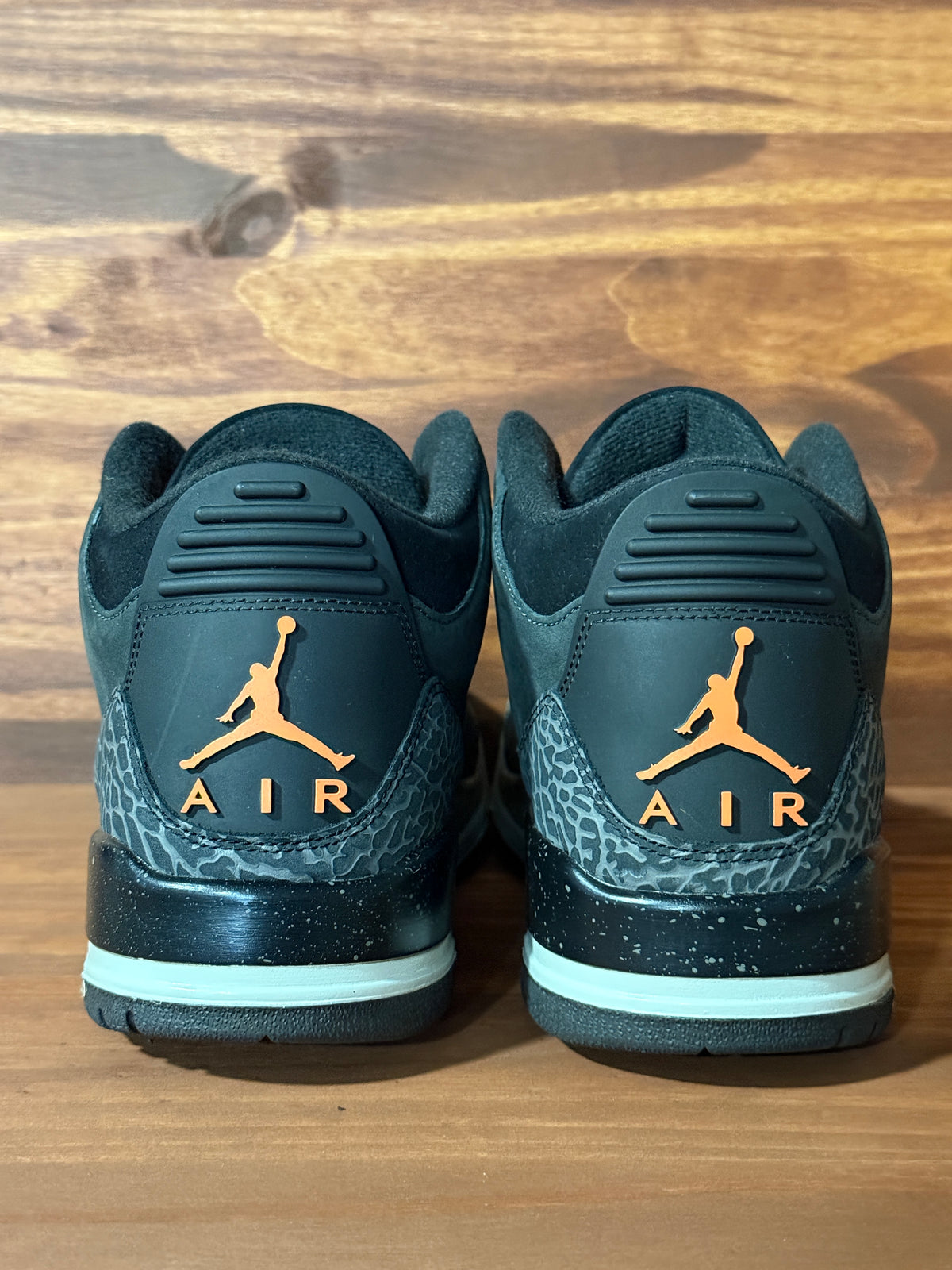 Jordan 3 Retro Fear Pack (2023)