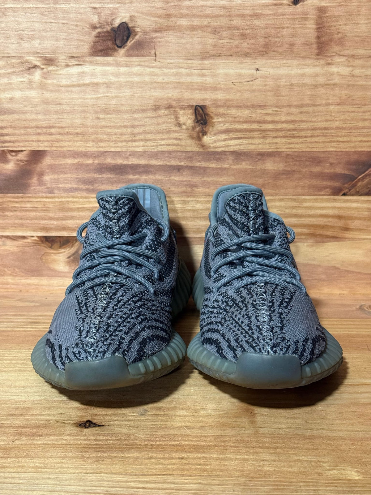 adidas Yeezy Boost 350 V2 Beluga 2.0 - Size 9