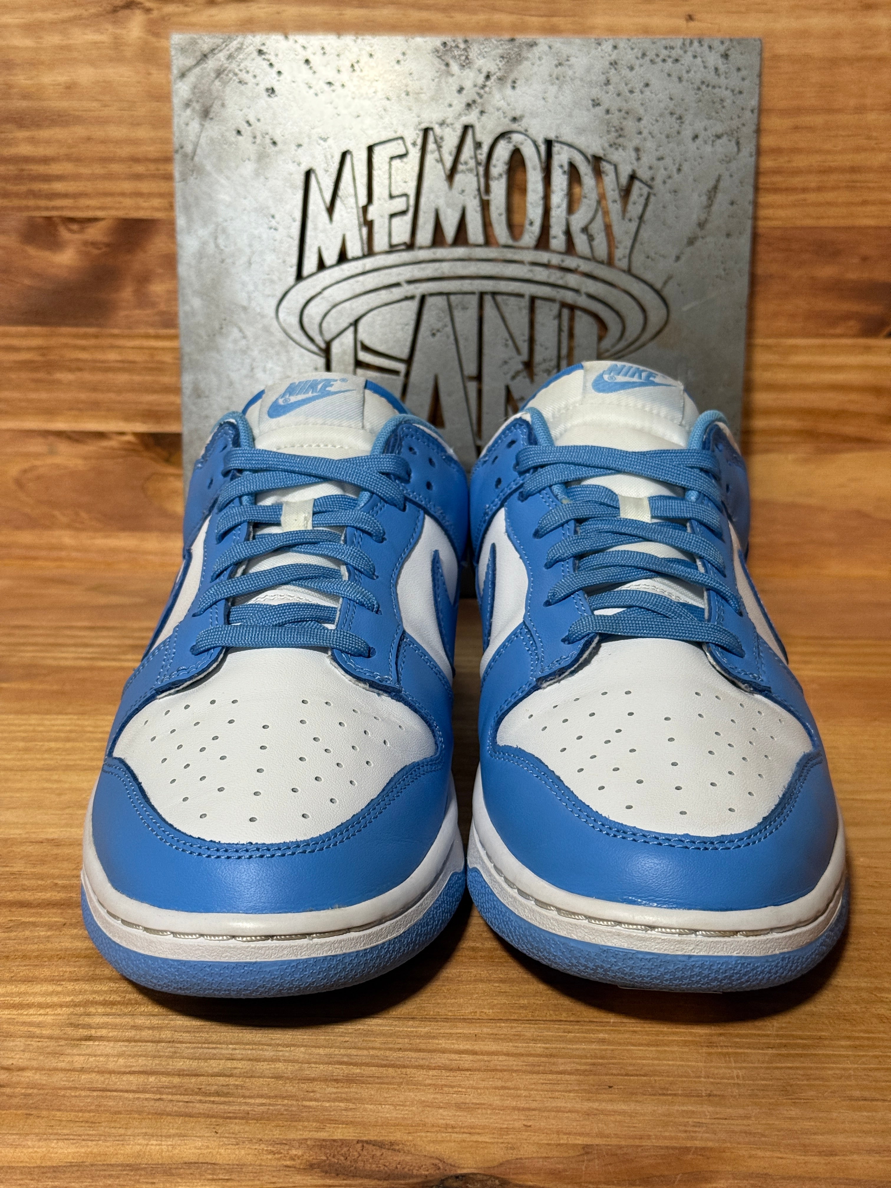 Nike Dunk Low UNC (2021)