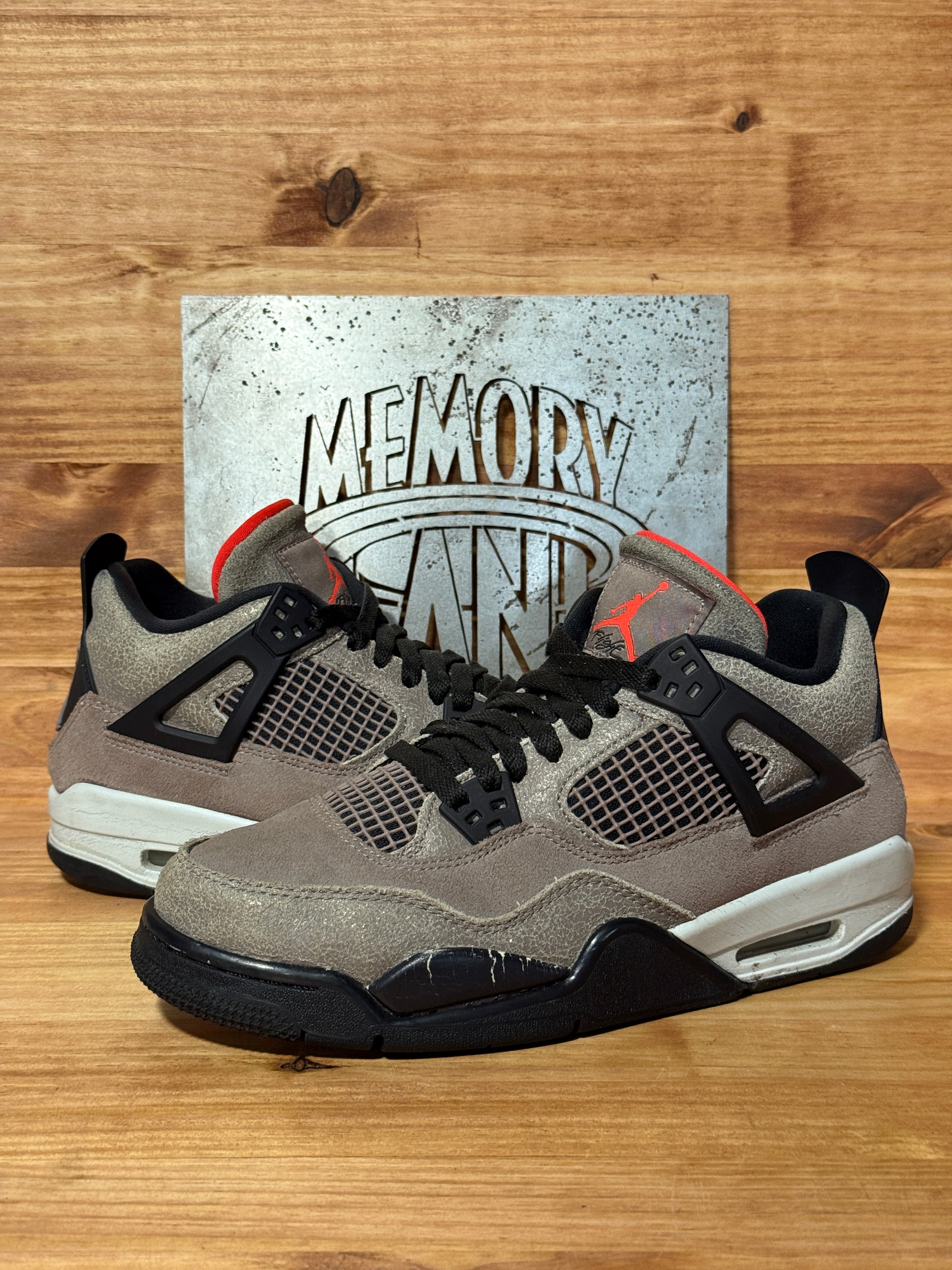 Jordan 4 Retro Taupe Haze (GS)