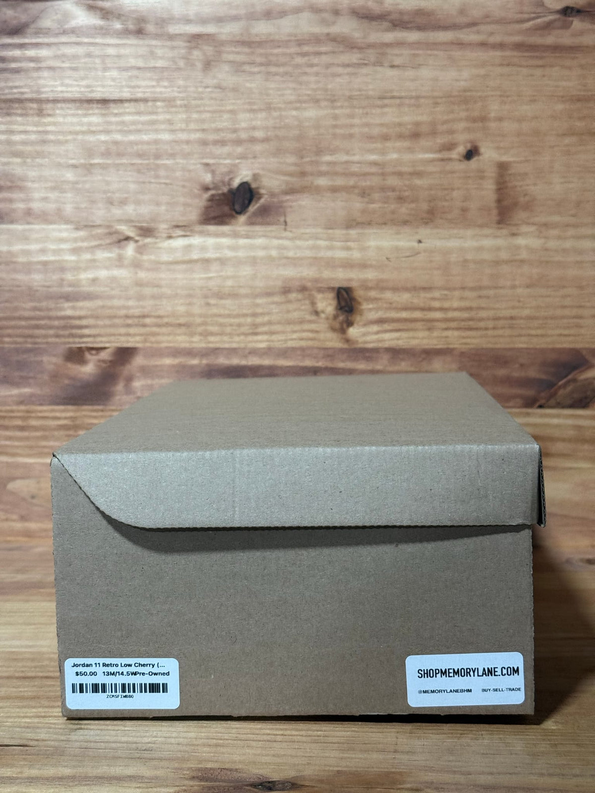 Jordan 11 Retro Low Cherry (2016)