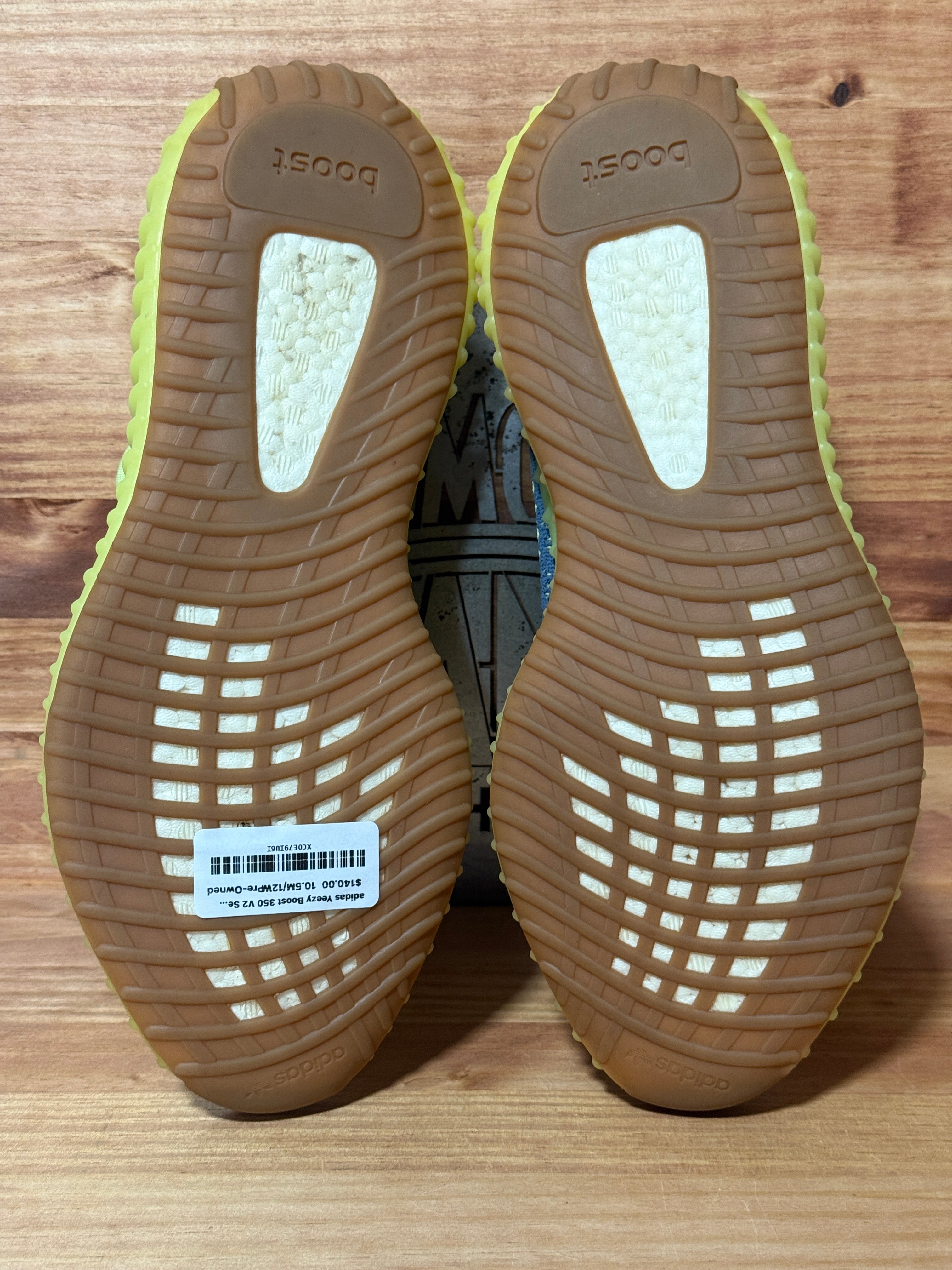 adidas Yeezy Boost 350 V2 Semi Frozen Yellow