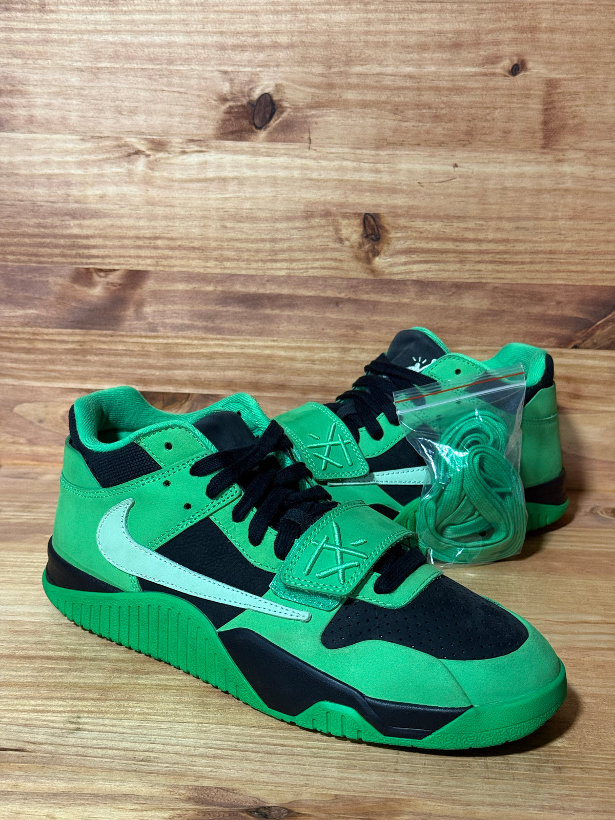 Jordan CJ1 T-Rexx Travis Scott Green Spark - Size 10.5