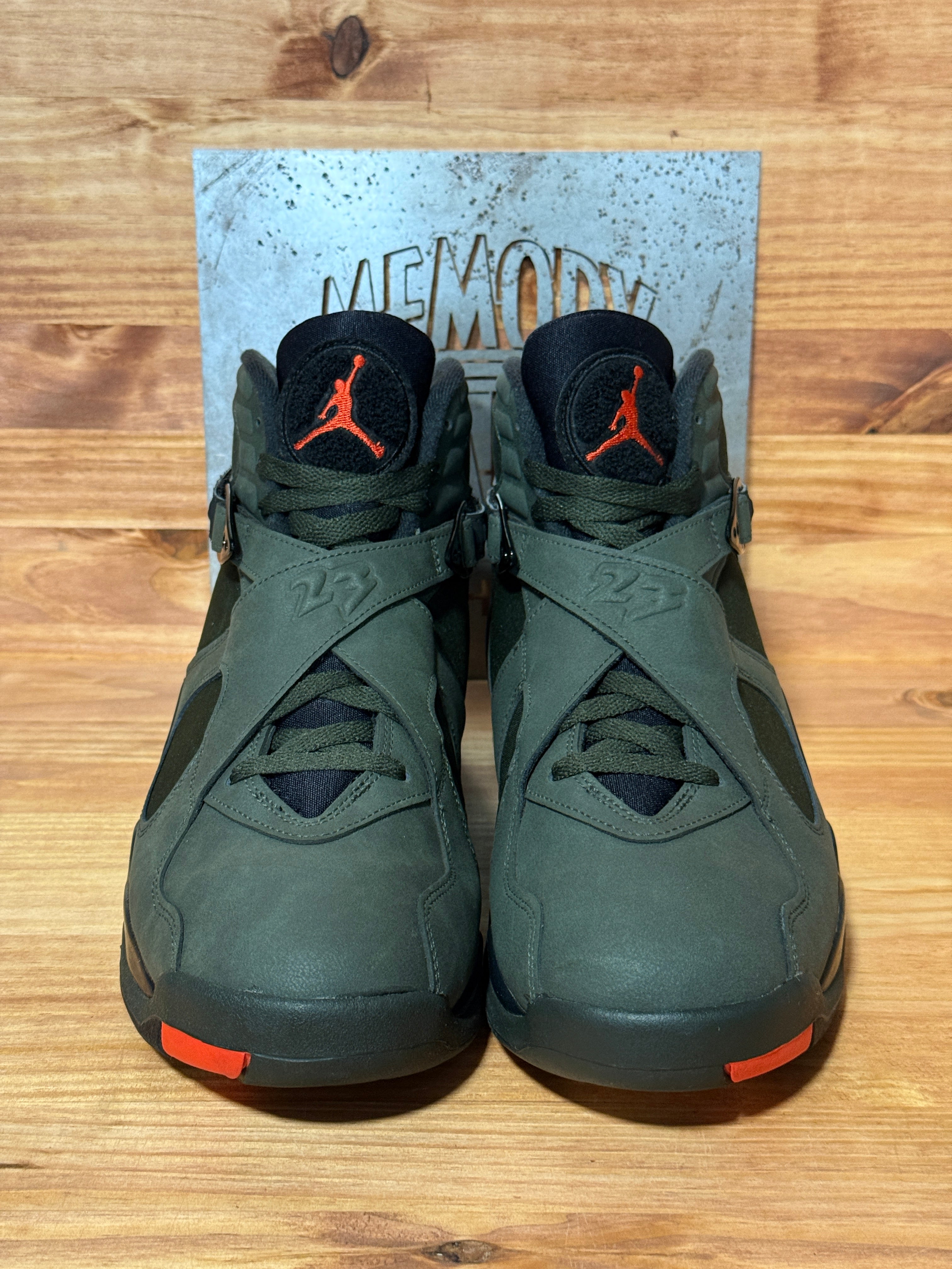 Jordan 8 Retro Take Flight Undefeated