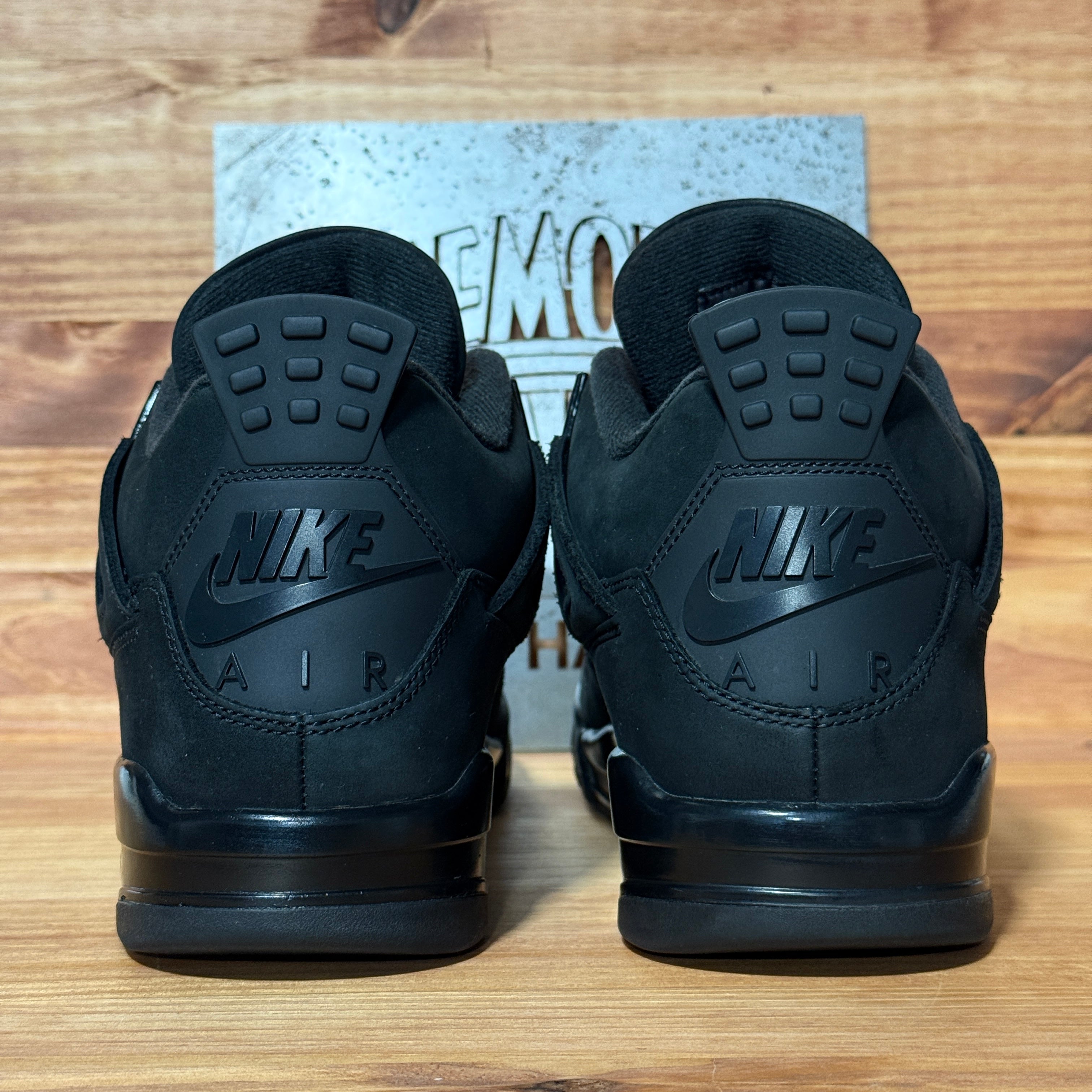 Jordan 4 Retro Black Cat (2025)