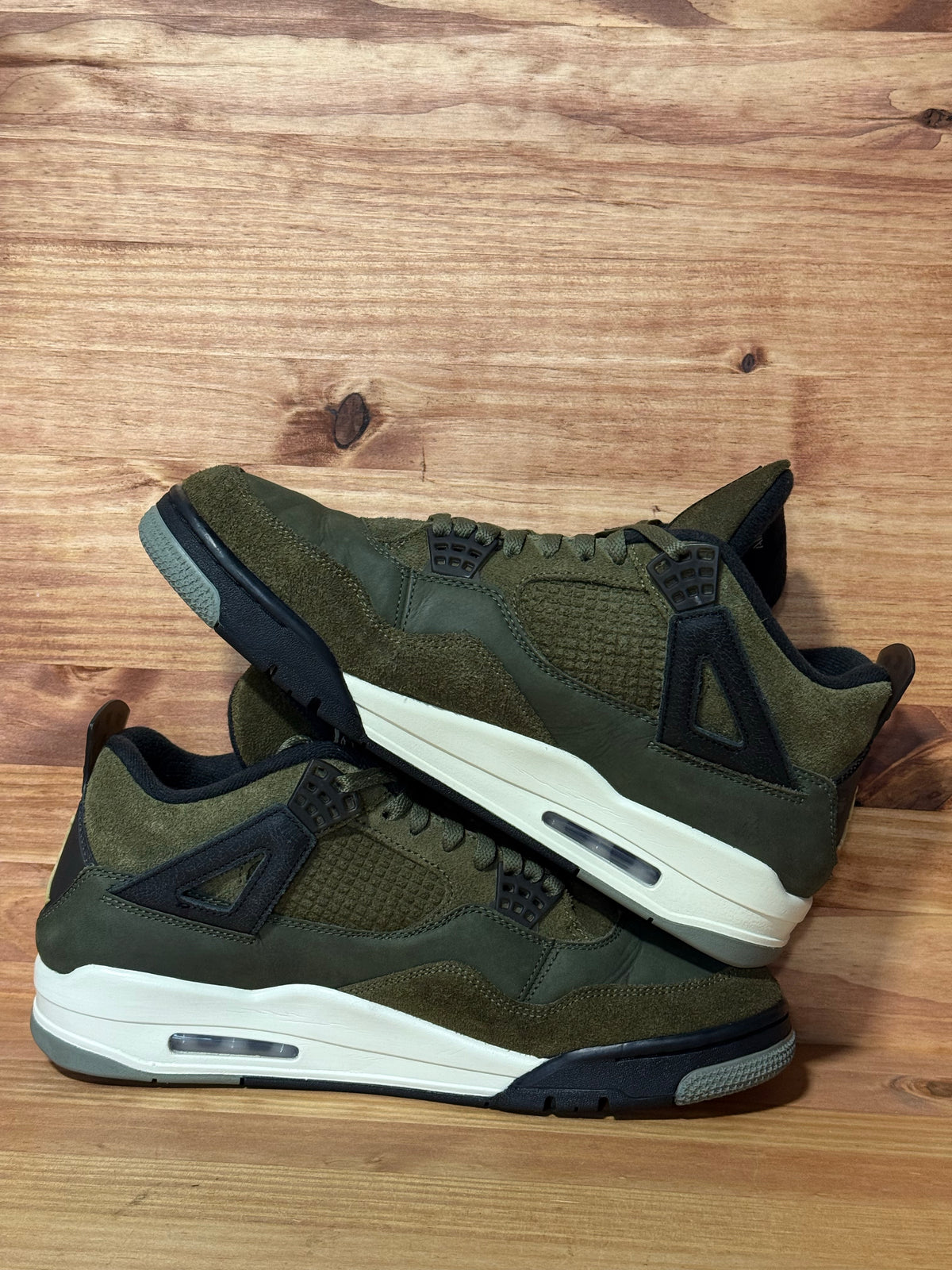Jordan 4 Retro SE Craft Medium Olive
