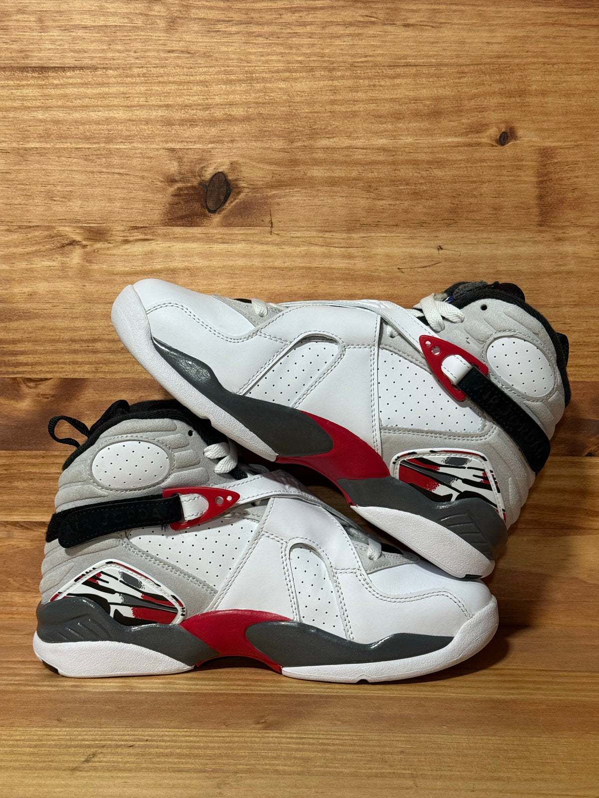 Jordan 8 Retro White True Red (2025)