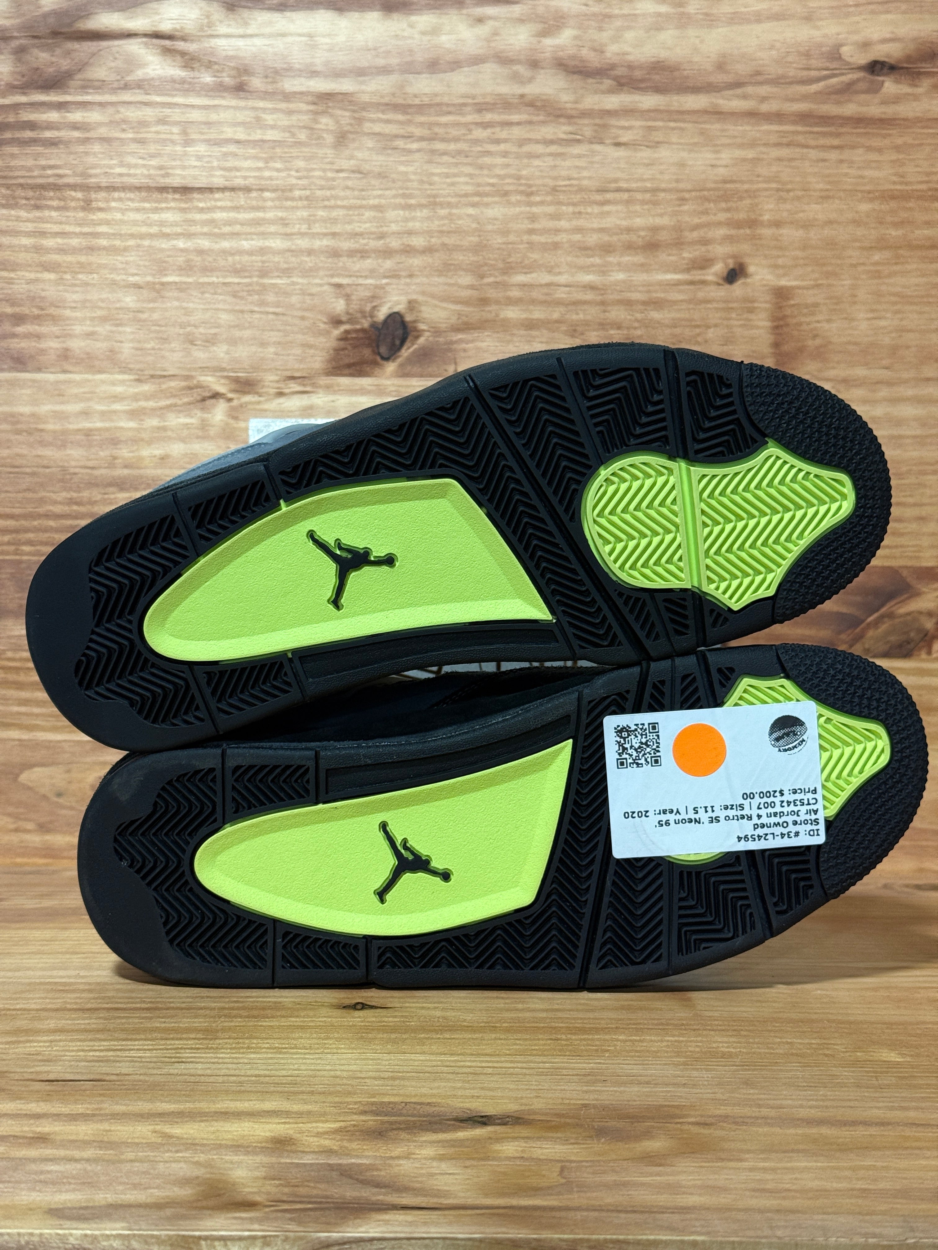 Jordan 4 Retro SE 95 Neon