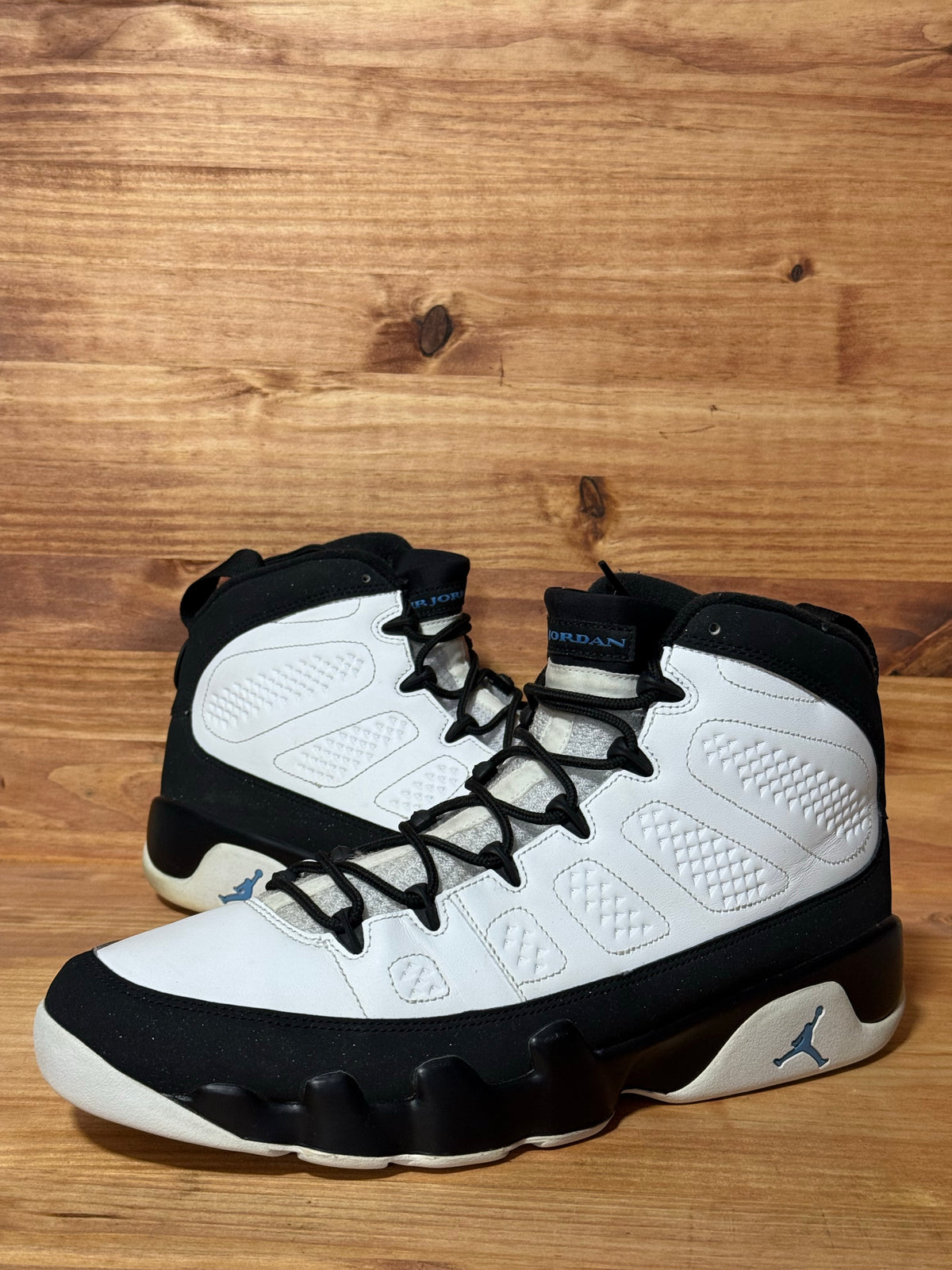 Jordan 9 Retro University Blue