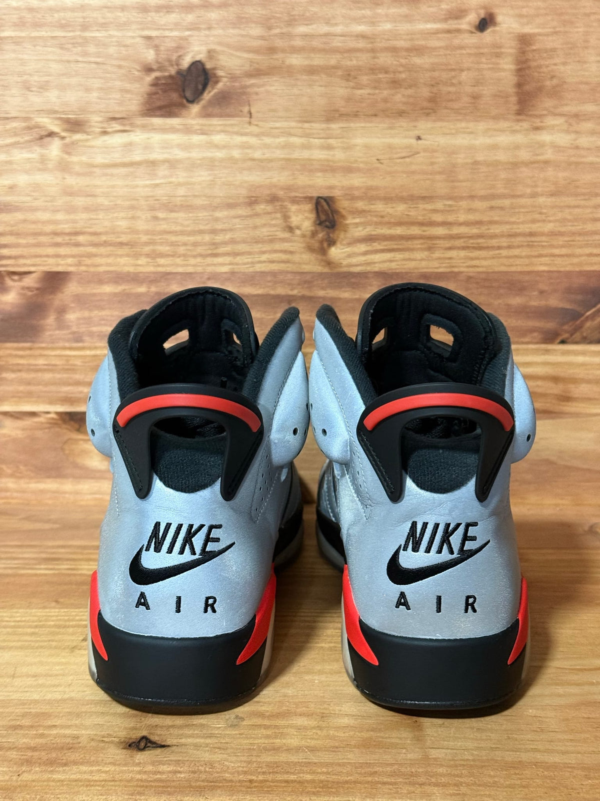 Jordan 6 Retro Reflections of a Champion - Size 8.5