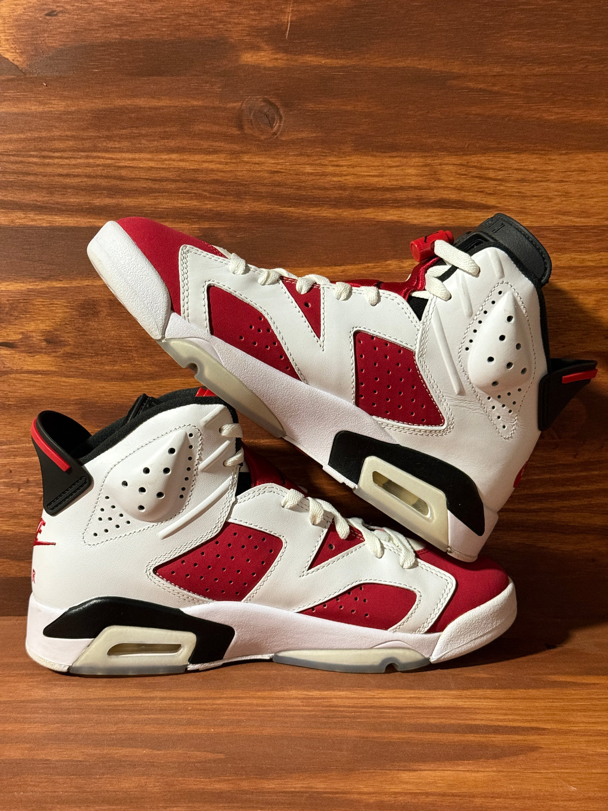 Jordan 6 Retro Carmine (2021)