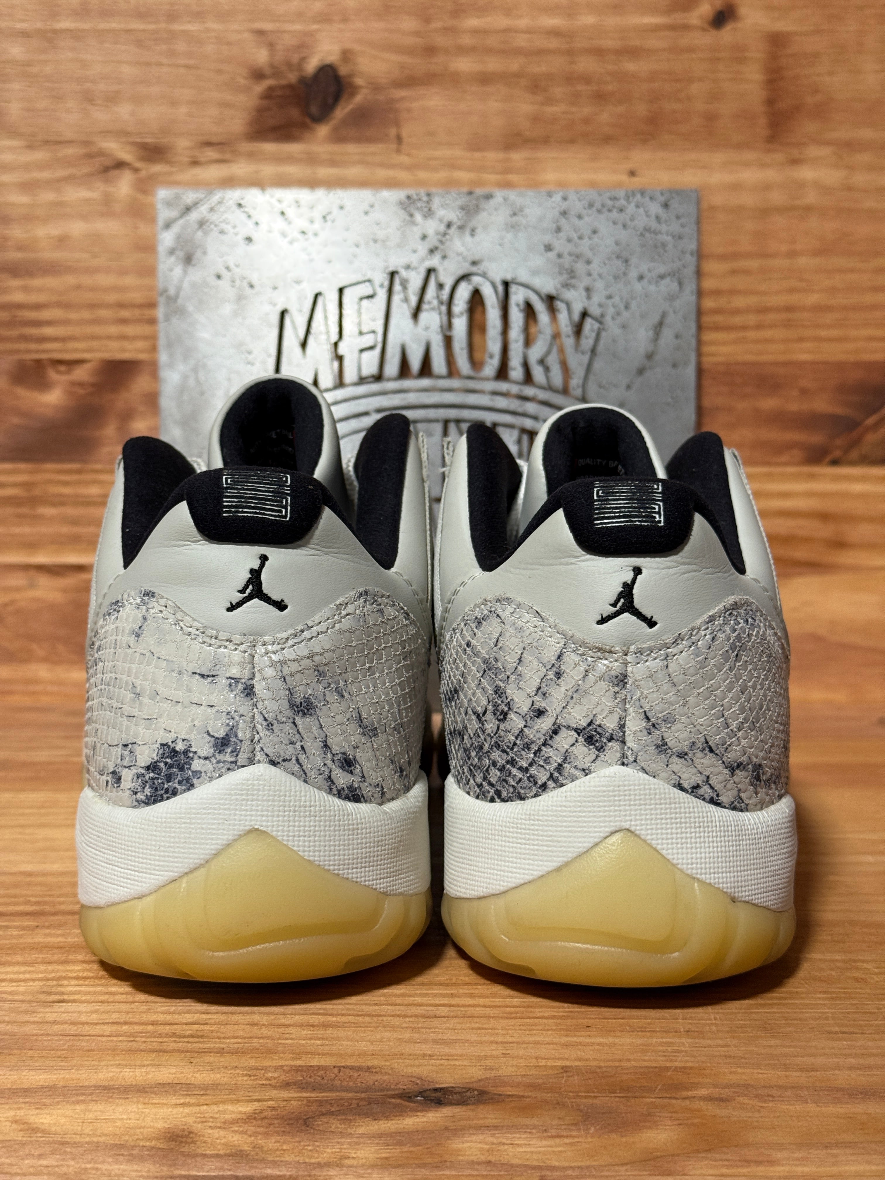 Jordan 11 Retro Low Snake Light Bone