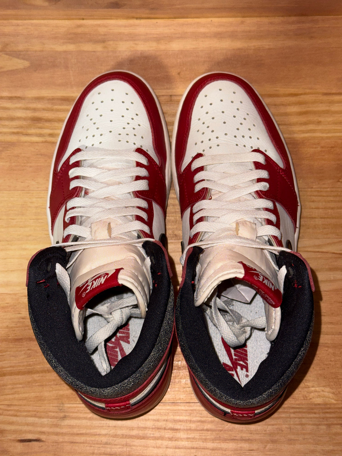 Jordan 1 Retro High OG Chicago Lost and Found - Size 10.5