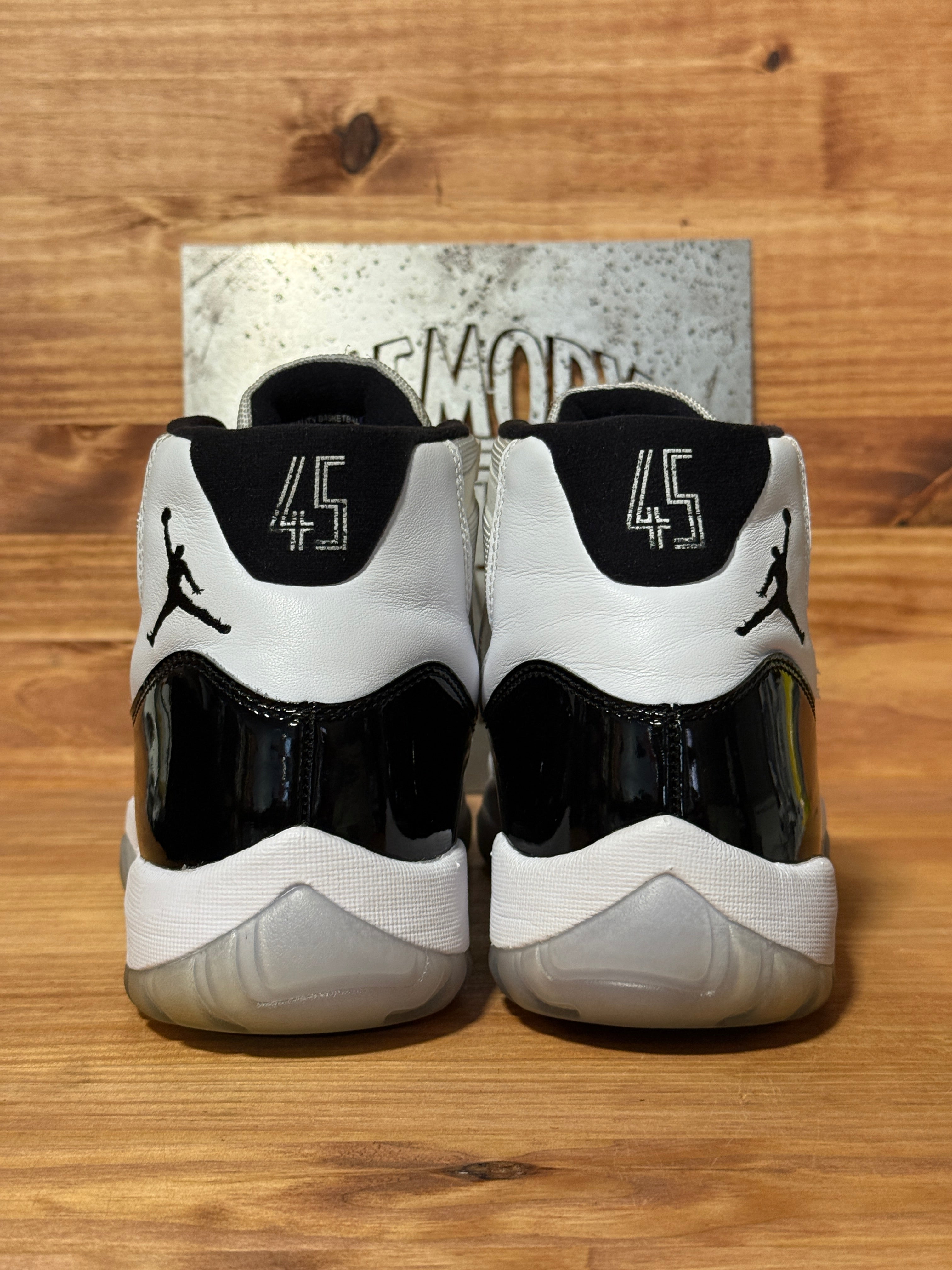 Jordan 11 Retro Concord (2018)