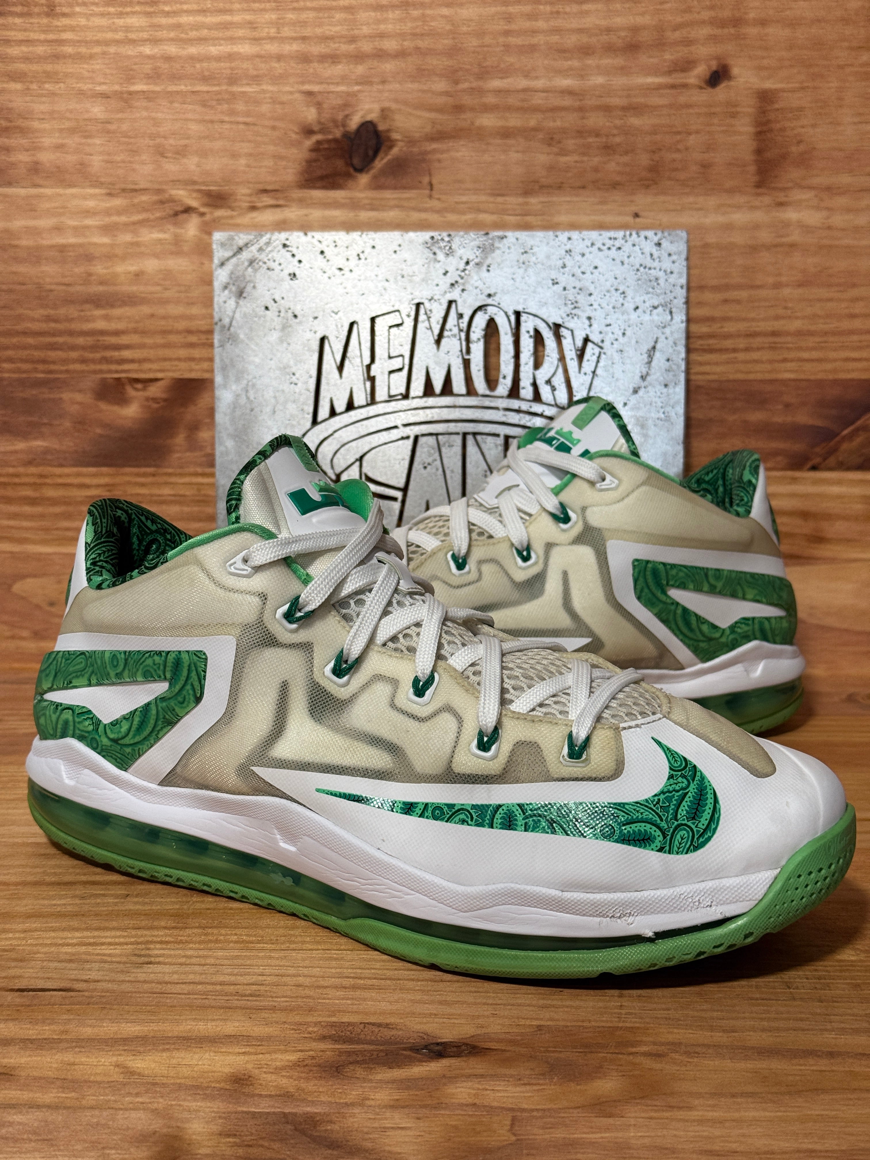 Nike LeBron 11 Low Easter