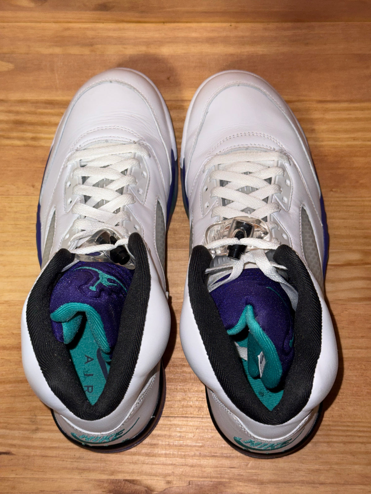 Jordan 5 Retro Grape (2025)