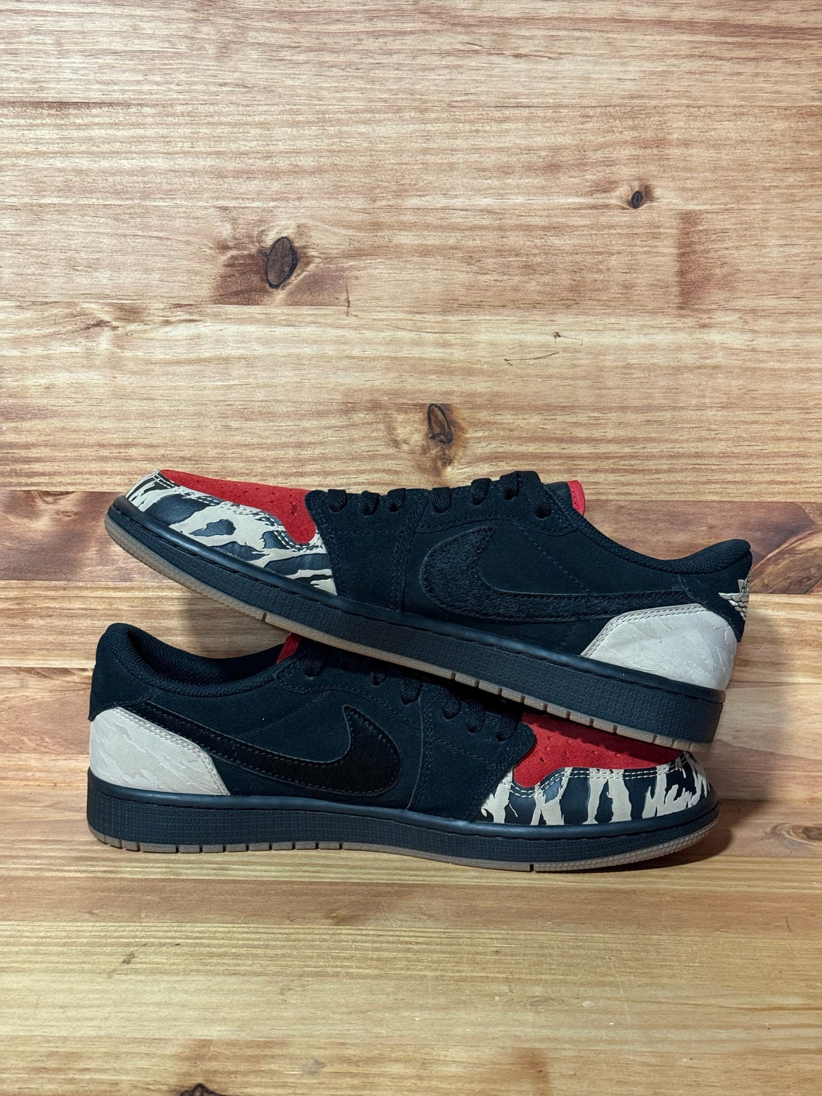 Jordan 1 Retro Low OG SP SoleFly - Size 10.5