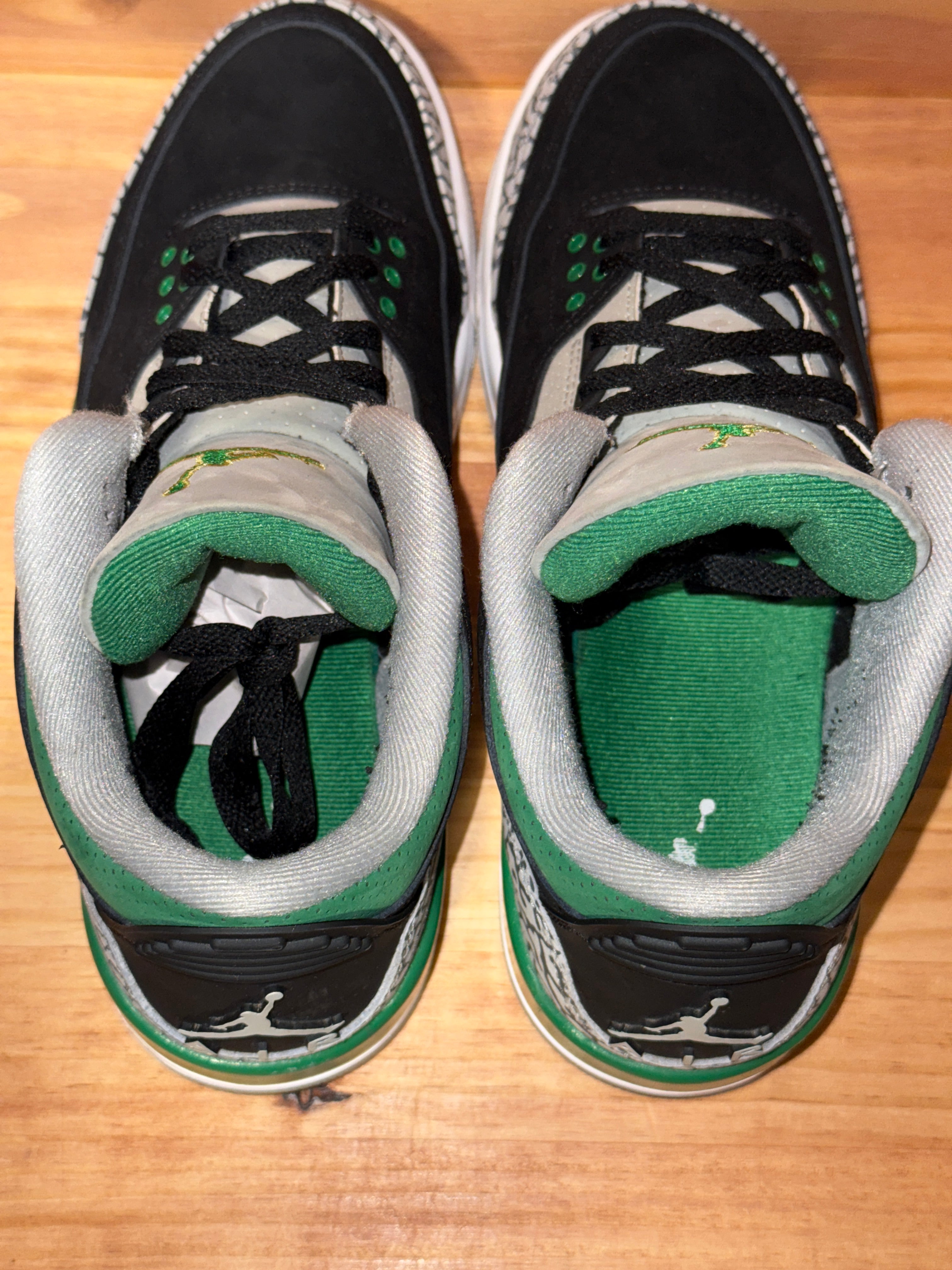 Jordan 3 Retro Pine Green