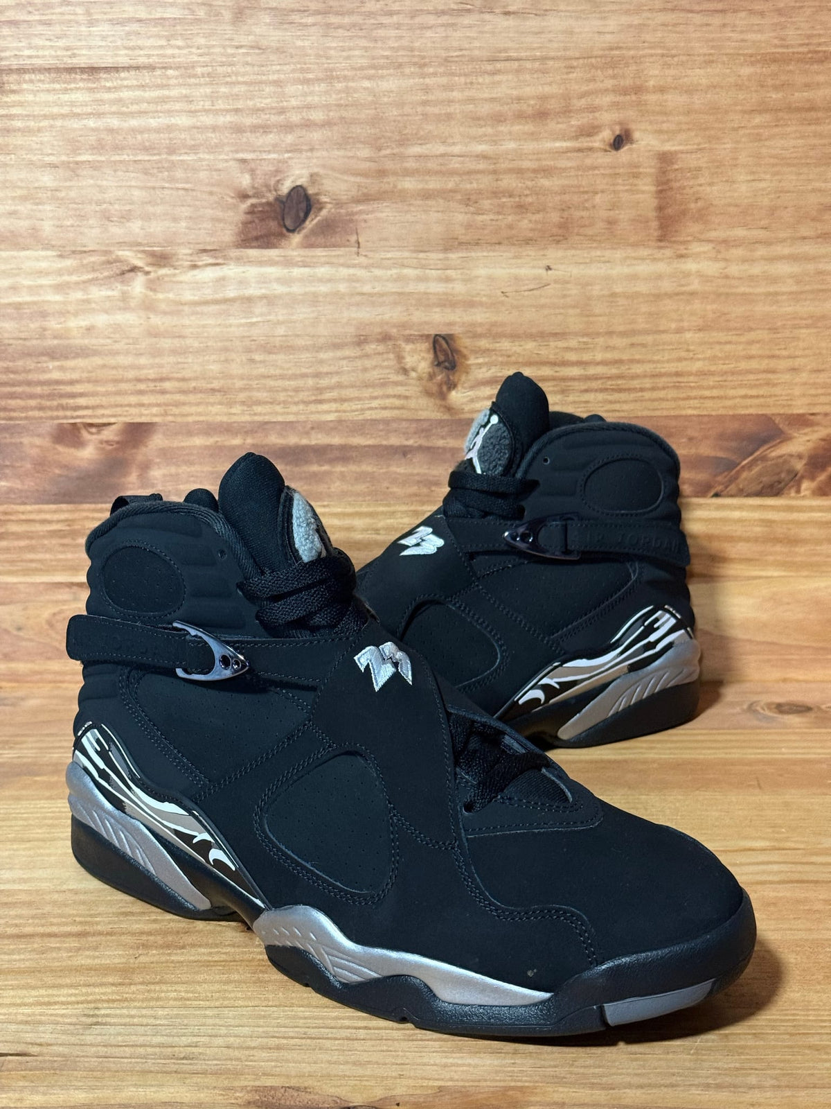 Jordan 8 Retro Chrome (2026) Size 11